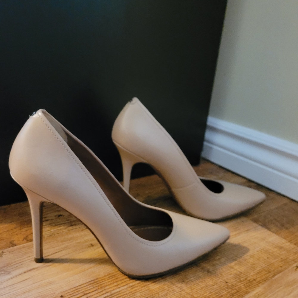 Coach Waverly Nude Color Heels